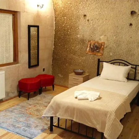 Ekoton Cave Hotel