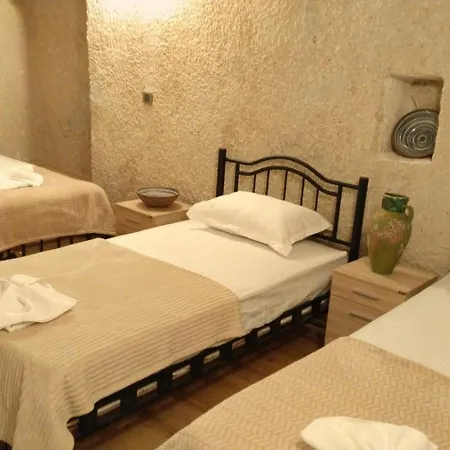 Hotel Ekoton Cave
