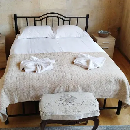 Ekoton Cave Hotel 2*
