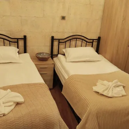 Hotel Ekoton Cave 2*