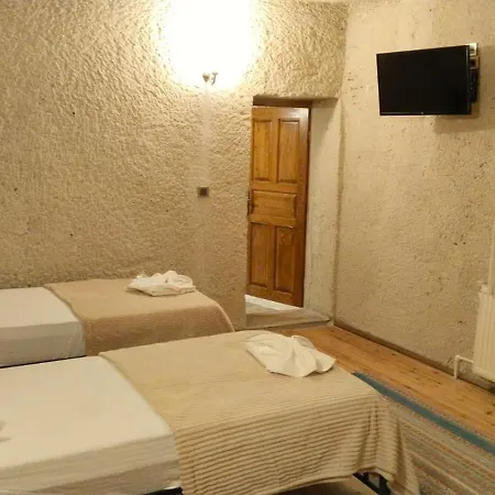 Ekoton Cave Hotel 2*