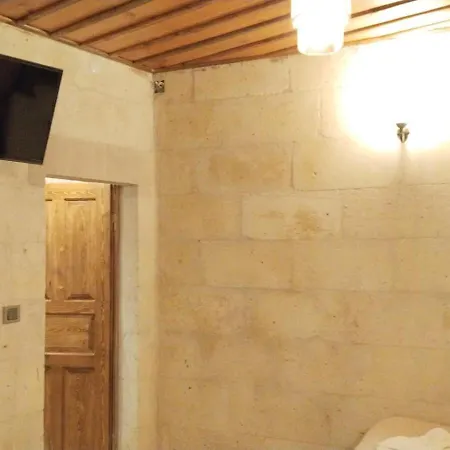 Hotel Ekoton Cave 2*