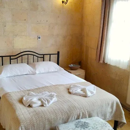 Ekoton Cave Hotel 2*