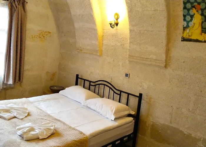 Hotel Ekoton Cave 2*