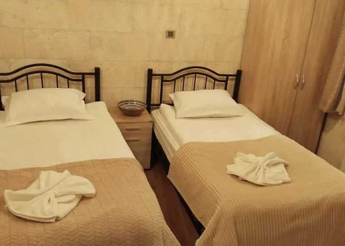 Hotel Ekoton Cave 2*