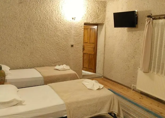 Ekoton Cave Hotel 2*