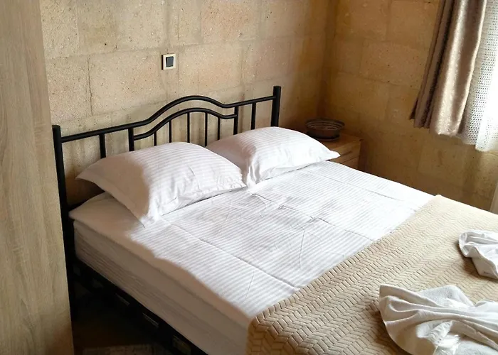 Hotel Ekoton Cave 2*