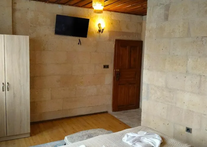 Ekoton Cave Hotel 2*